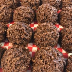 Chocolate Macaroons