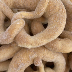 Cinnamon Pretzel