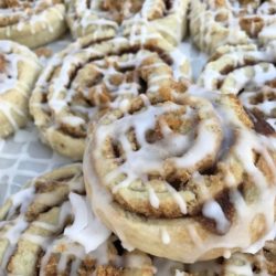 Old-Fashion Cinnamon Rolls